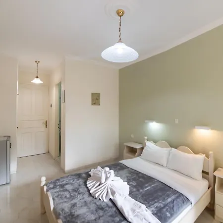 Olive Tree Hotel Áyios Nikítas