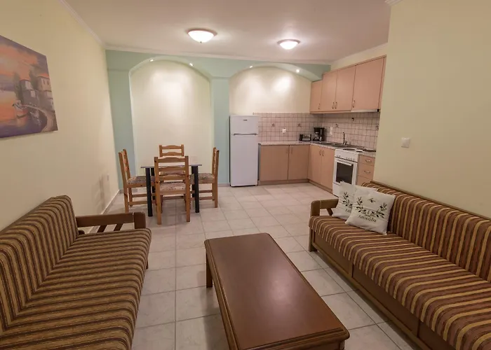 Olive Tree Hotell 2*